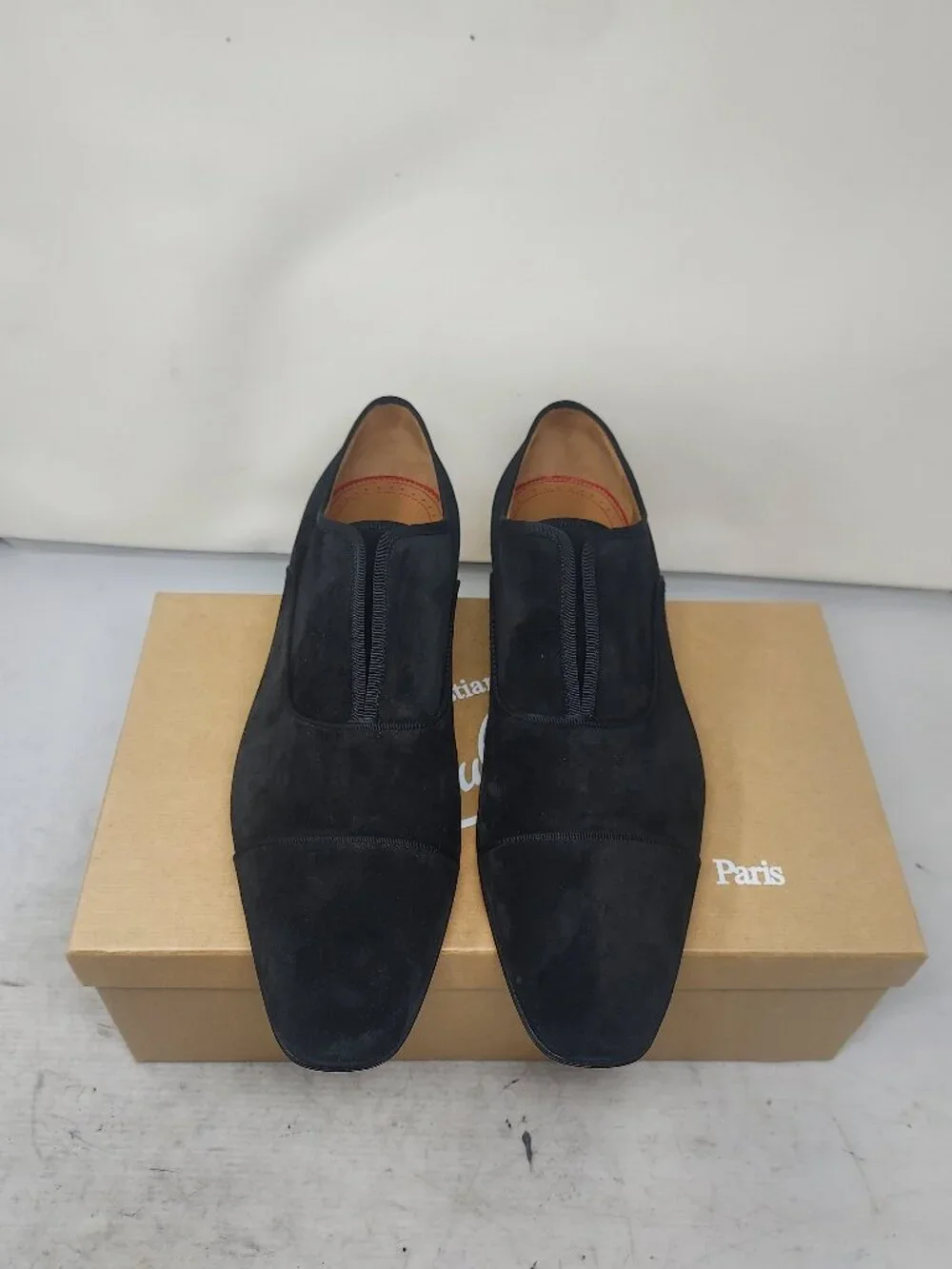 Christian Louboutin MENS Black Alpha Male Suede Oxford Shoe
